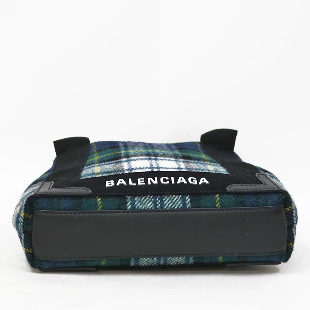 Women's Small Pre-Owned Plaid Navy Men's (Fair) Green Balenciaga Cabas Handbag