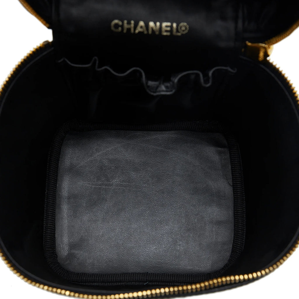 Leather Pre-Owned Caviar Authenticated Unisex Bag CC (Good) Vanity Black