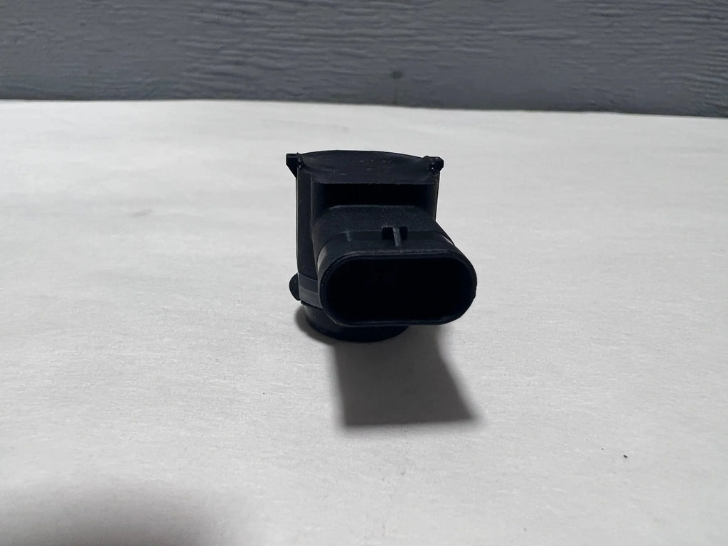 For Only Transit Reverse - Park For 250 Trailer Package 150 2016-2021 Center Sensor Black