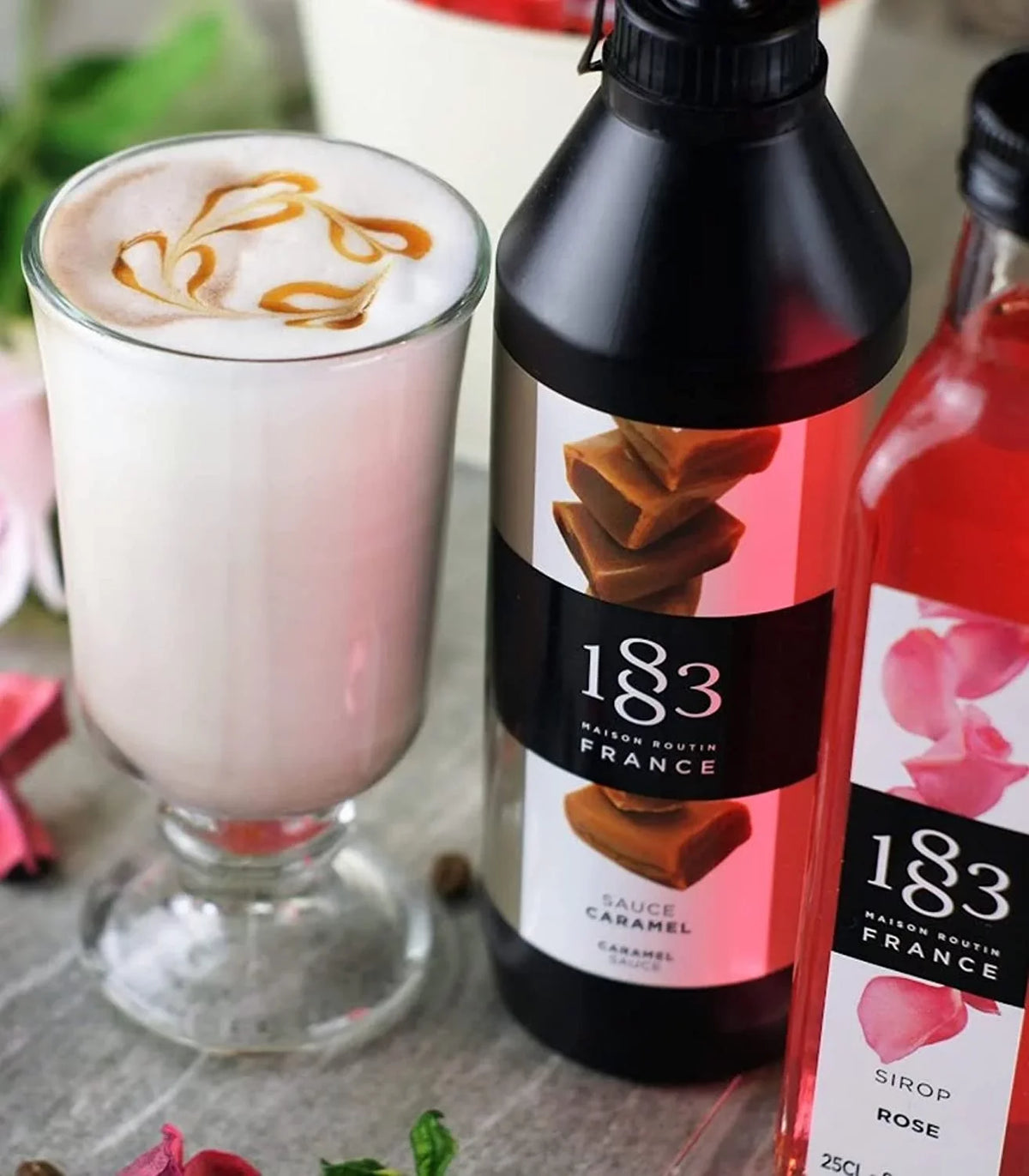 '- Bottle Maison Blackcurrant (1L) Syrup 1883 Routin